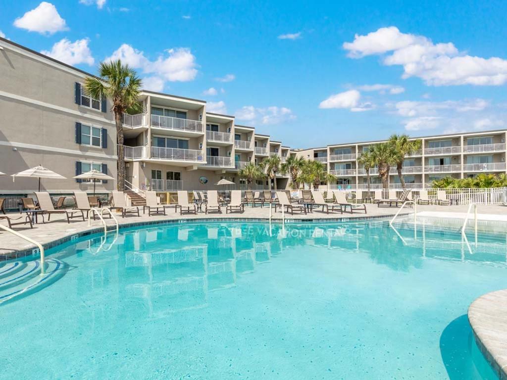 Апартаменты The Vue 228 Тайби-Айленд Экстерьер фото